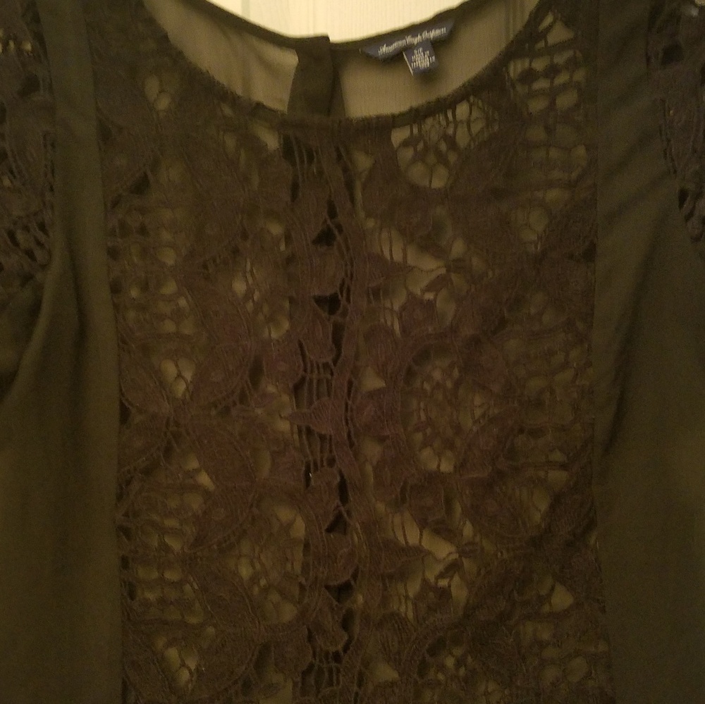 Top - Picture 2 of 3